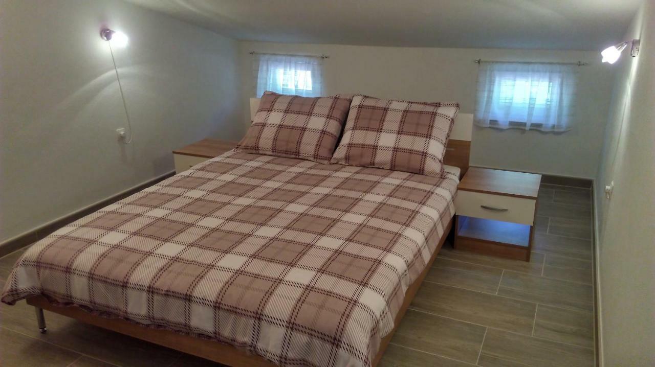 Mali Delfin Apartman Szentgyörgy Kültér fotó